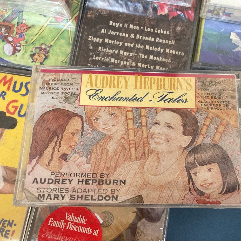 Audrey Hepburn's Enchanted Tales  Audio Cassette 1993 New Dove Audio children